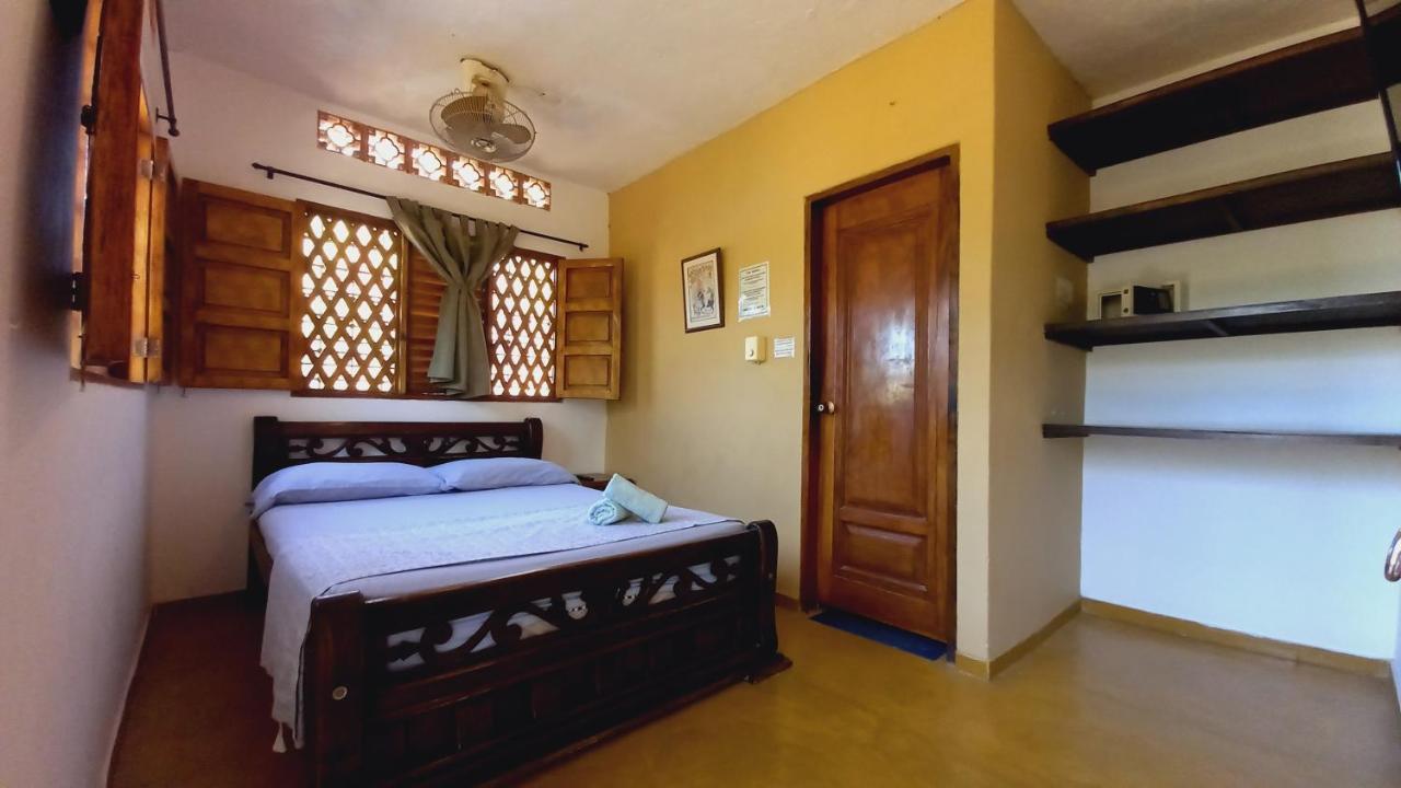 Hostal La Casa De Felipe Hostel Taganga Kültér fotó