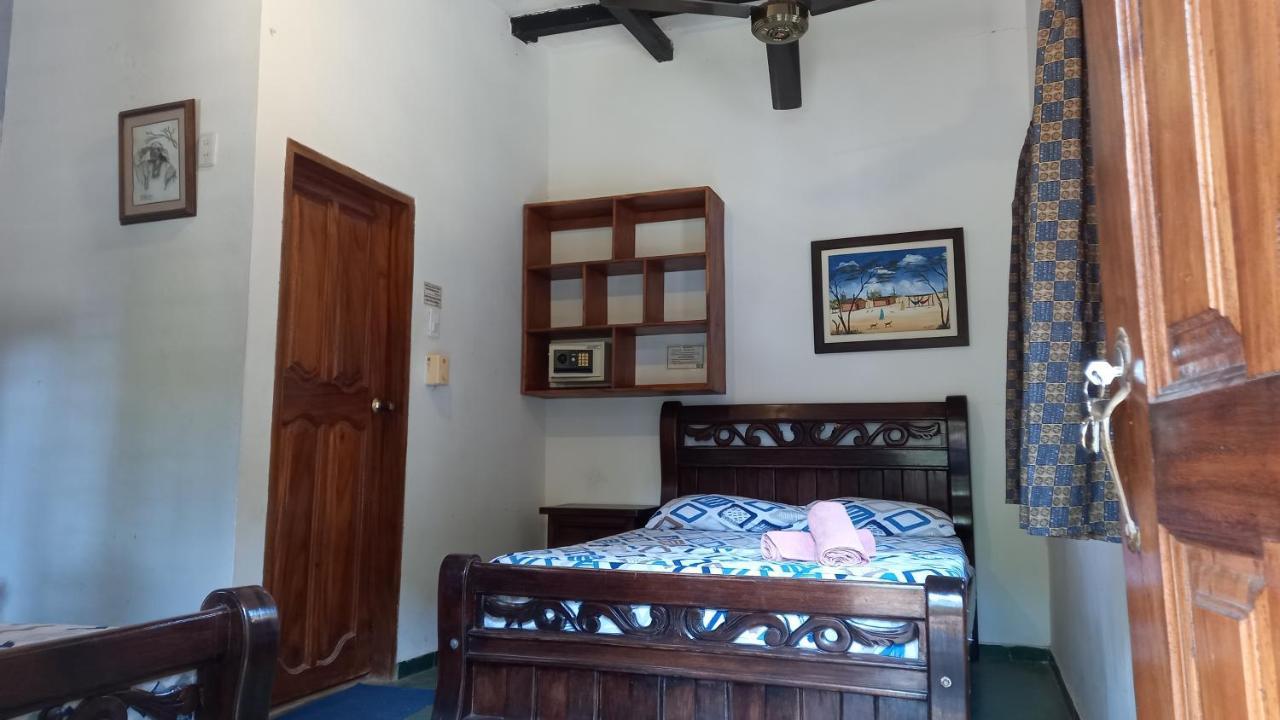 Hostal La Casa De Felipe Hostel Taganga Kültér fotó