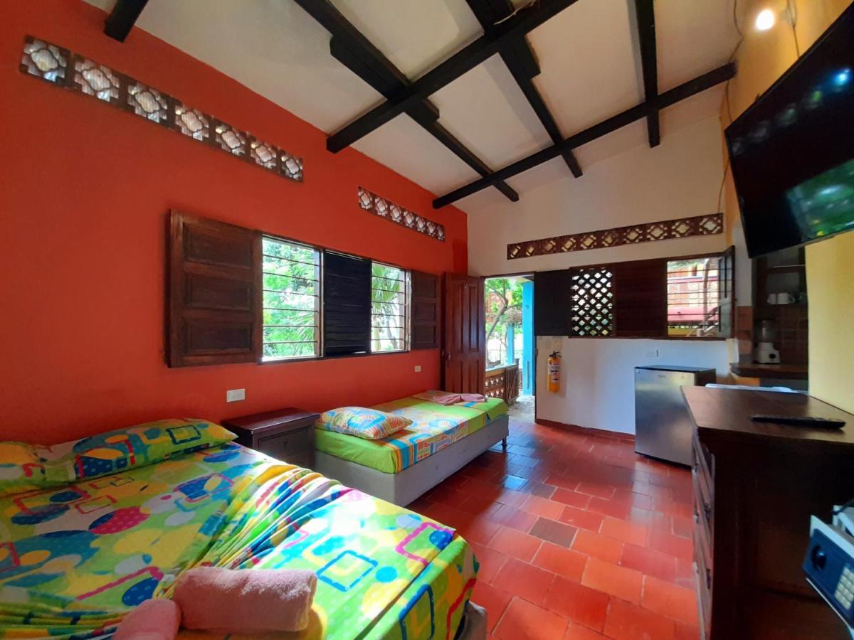 Hostal La Casa De Felipe Hostel Taganga Kültér fotó