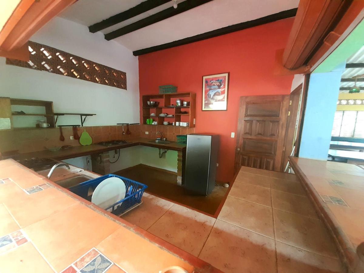 Hostal La Casa De Felipe Hostel Taganga Kültér fotó