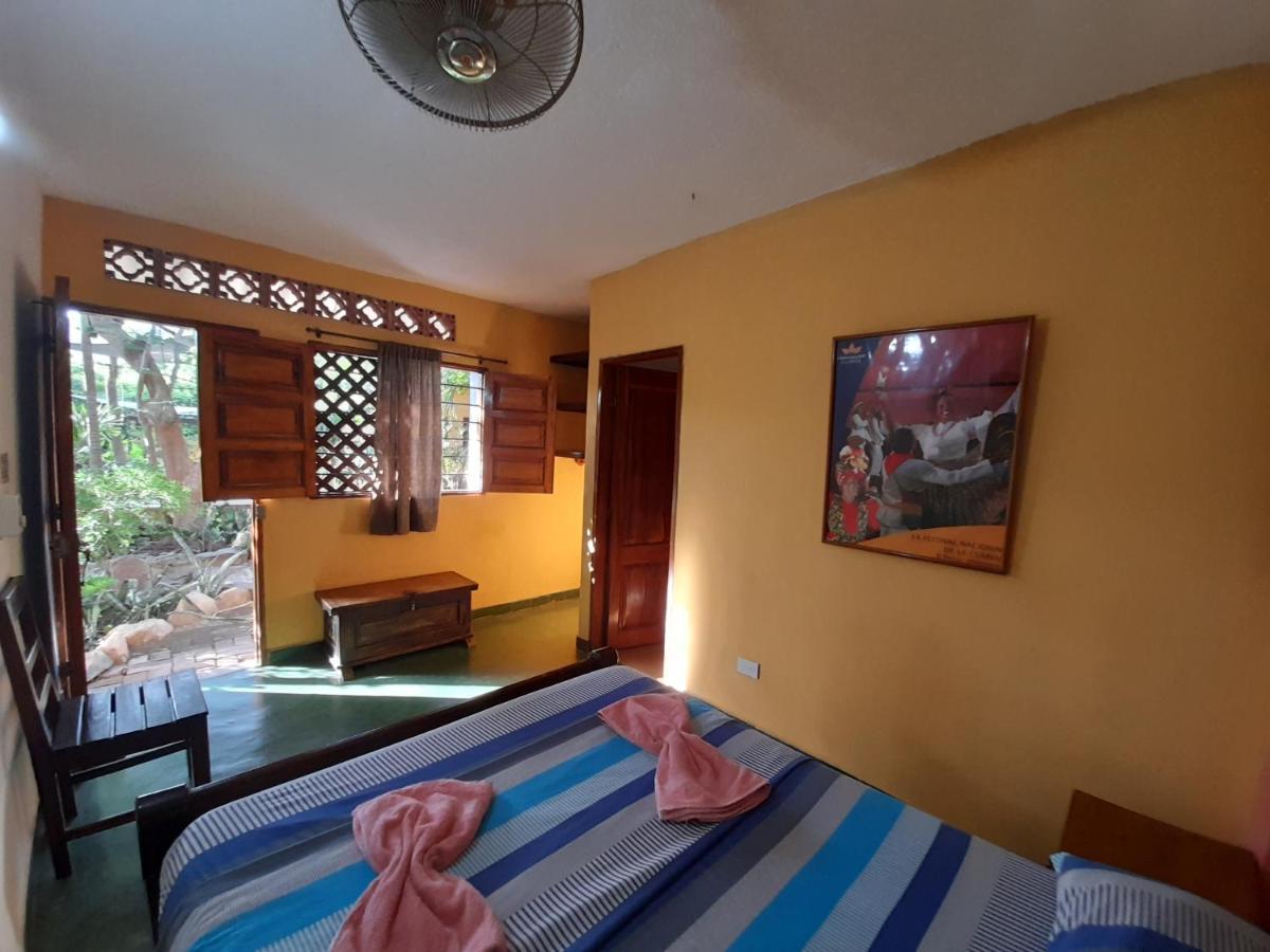 Hostal La Casa De Felipe Hostel Taganga Kültér fotó