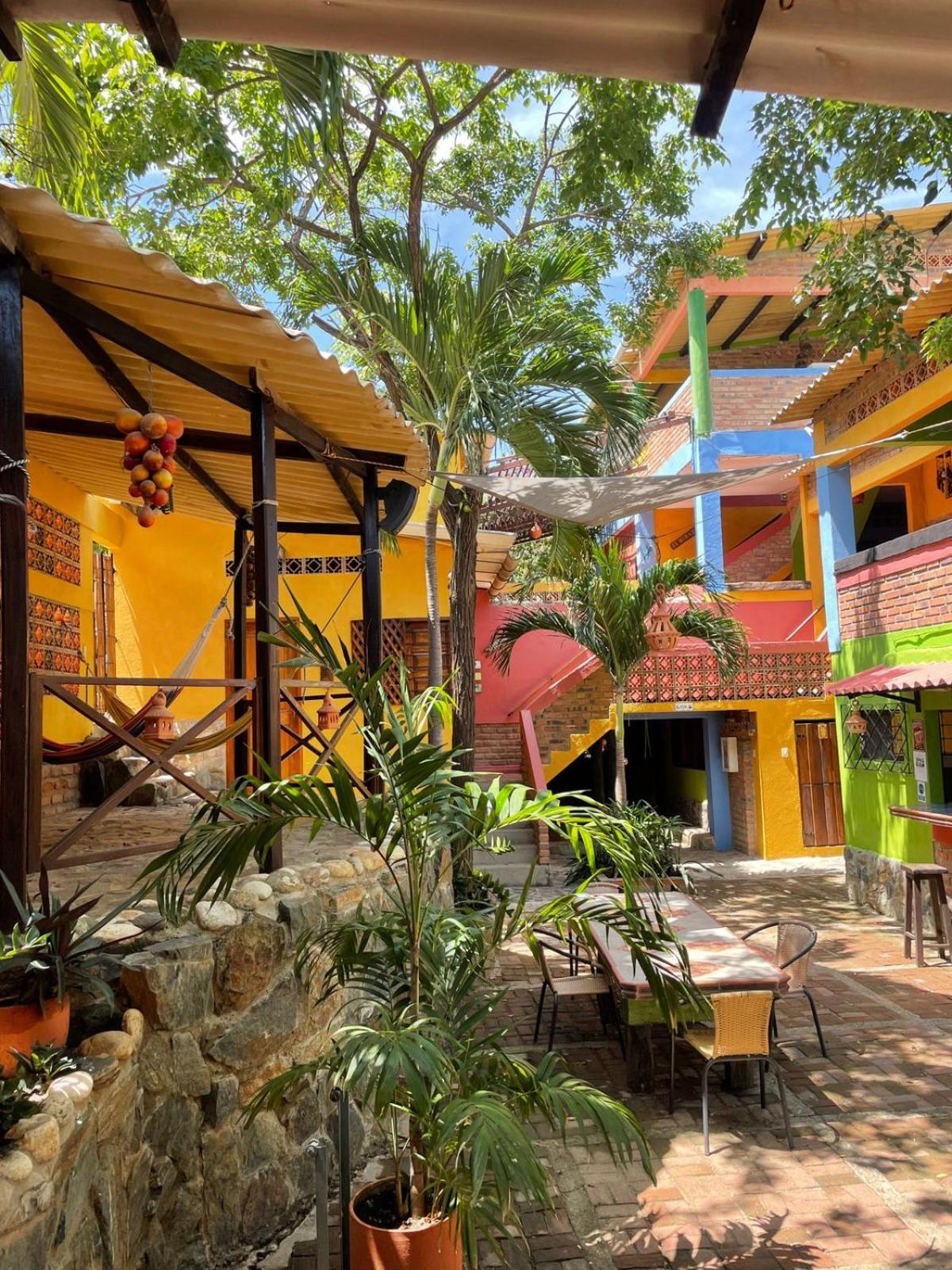 Hostal La Casa De Felipe Hostel Taganga Kültér fotó