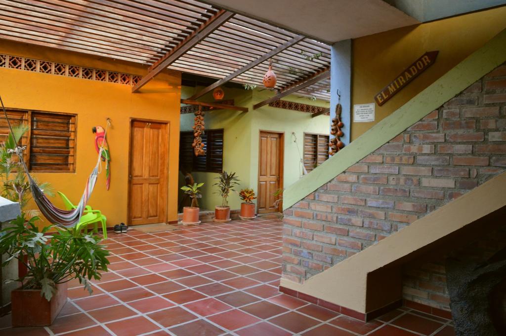 Hostal La Casa De Felipe Hostel Taganga Kültér fotó