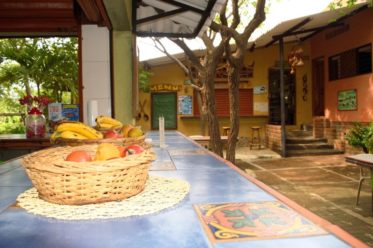 Hostal La Casa De Felipe Hostel Taganga Kültér fotó