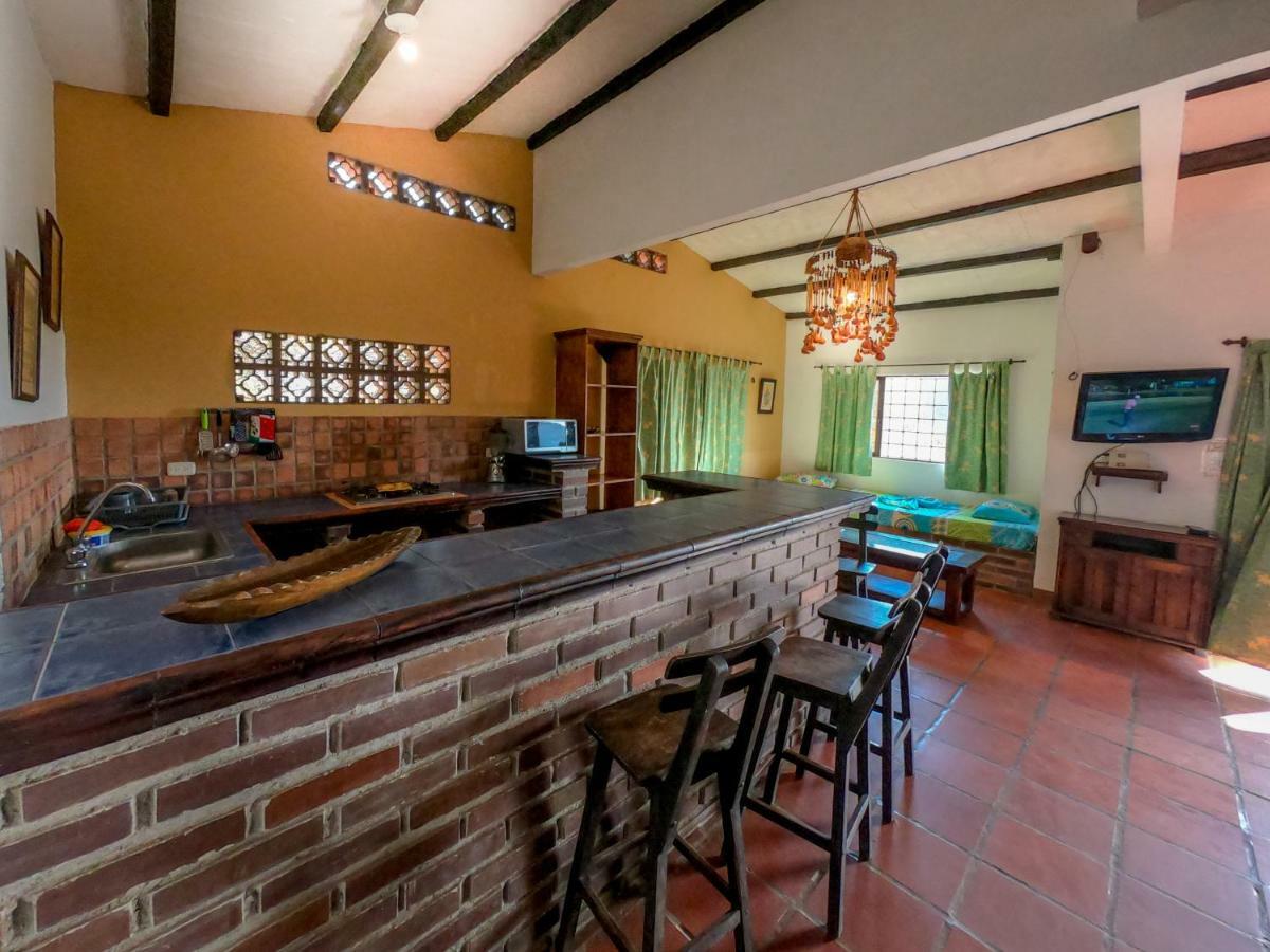 Hostal La Casa De Felipe Hostel Taganga Kültér fotó