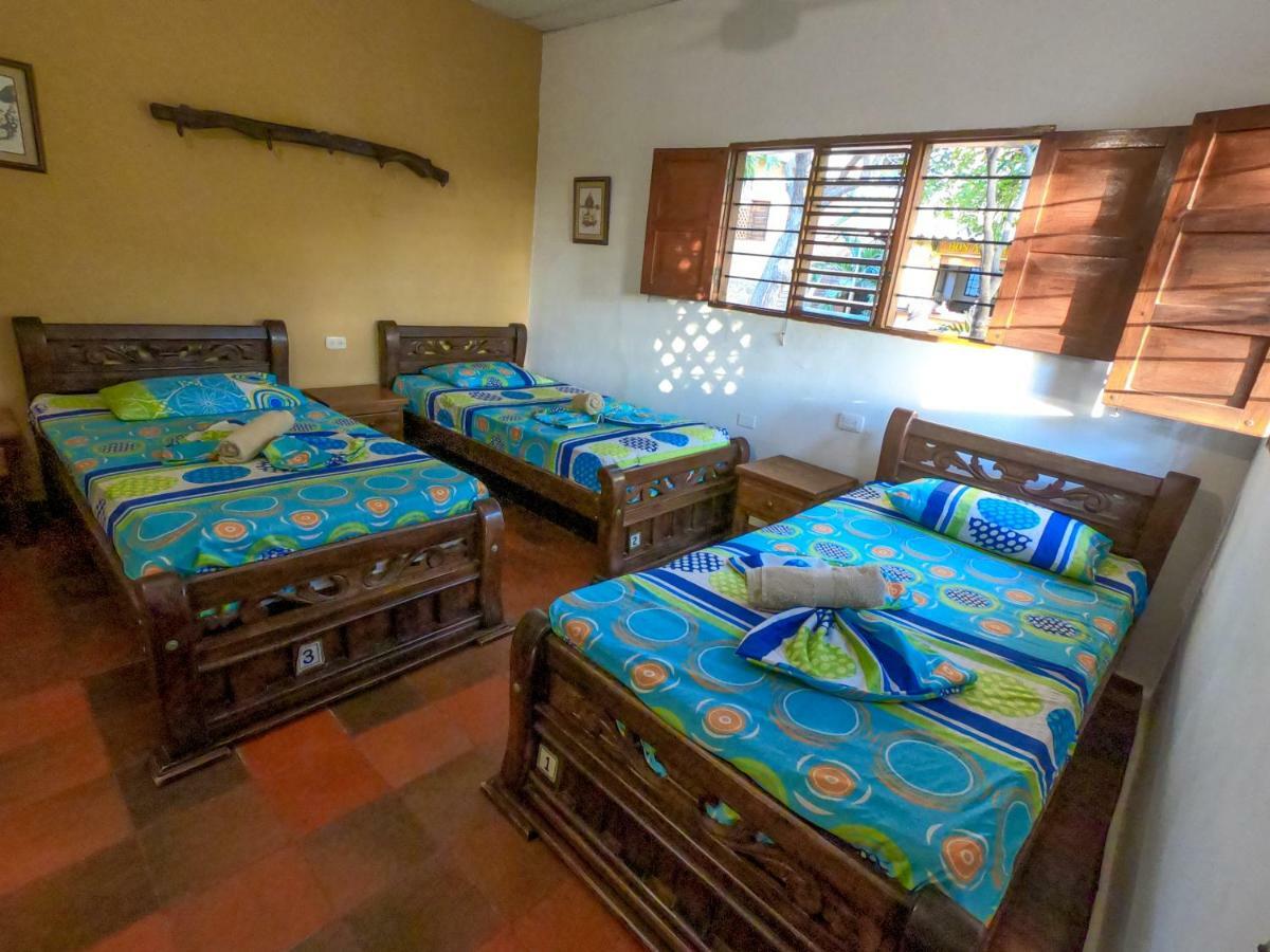 Hostal La Casa De Felipe Hostel Taganga Kültér fotó